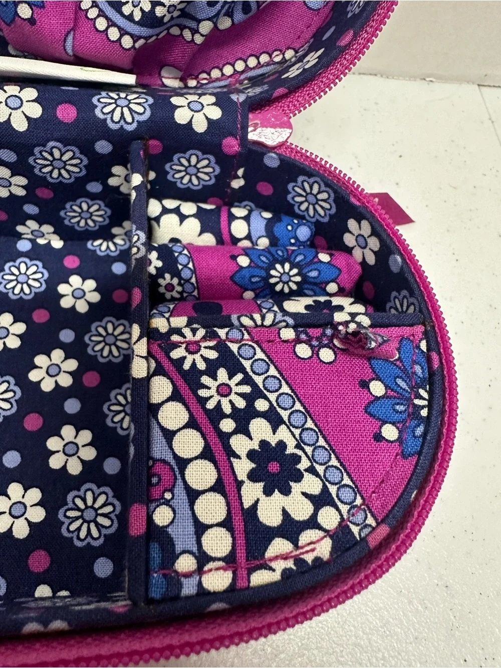 Vera Bradley Pink Paisley Travel Jewelry Organizer Case